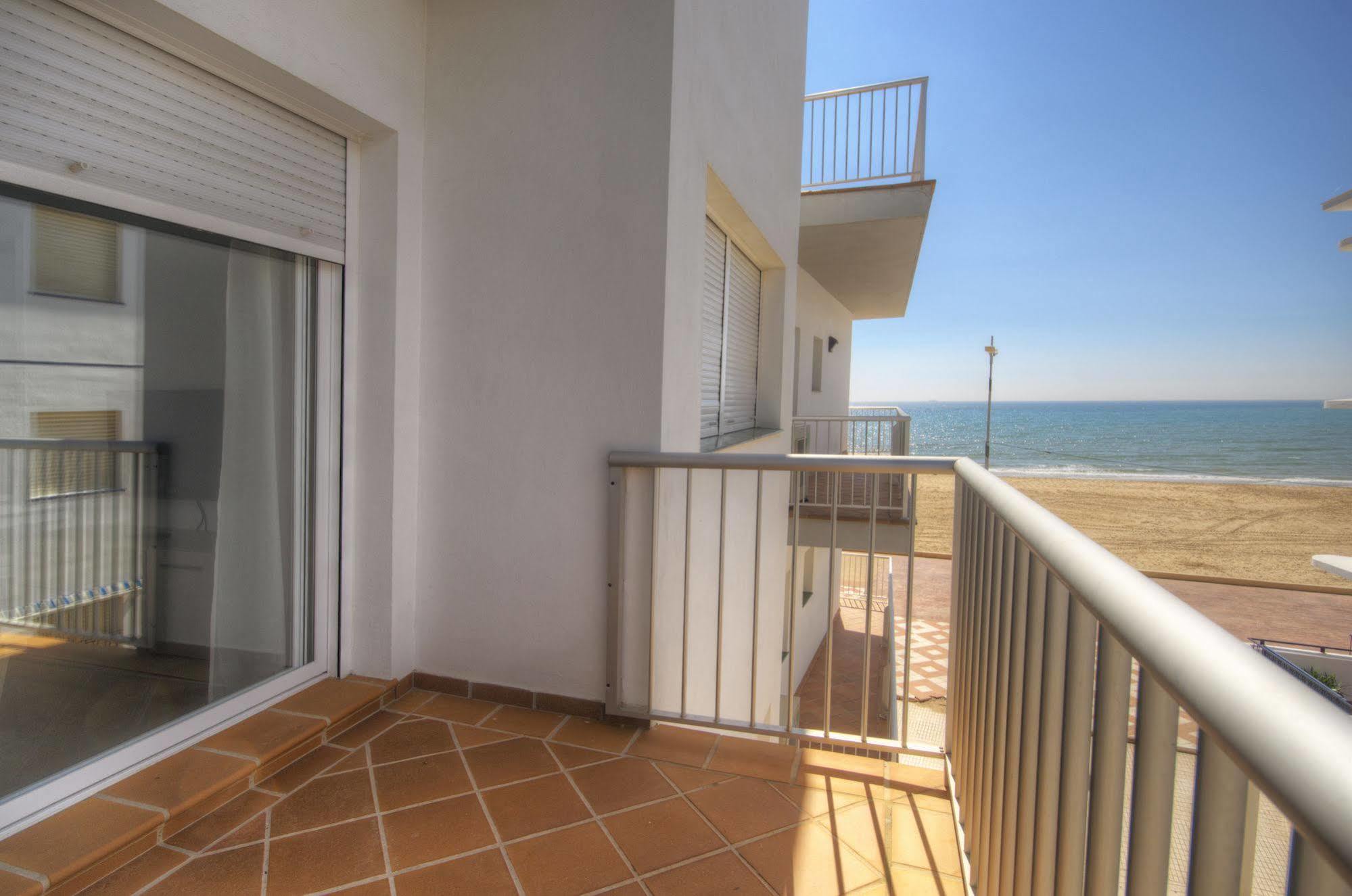 Apartamentos Playa Barbate Exterior foto